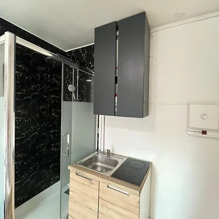 Appartamento Small 6th Floor -no Lift Parigi